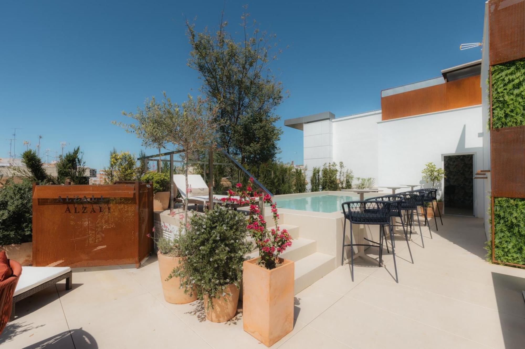 Cavalta Boutique Hotel - Small Luxuy Hotels Seville Exterior photo